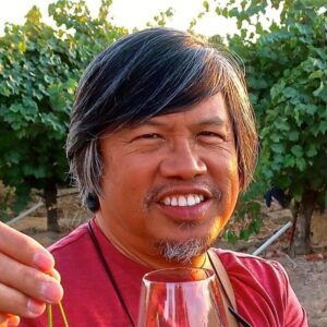 Picture of Randy Caparoso